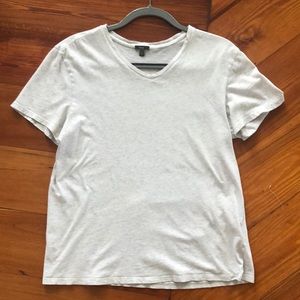 Vneck Tee